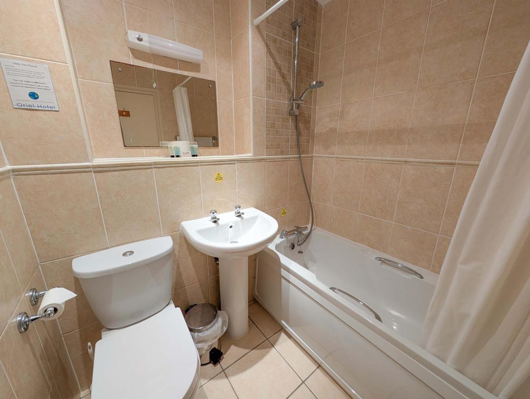 Oriel Hotel St Asaph Luaran gambar